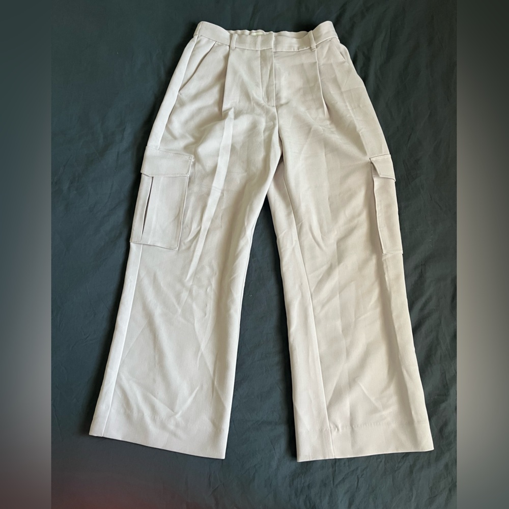 A&F Sloane Tailored Cargo Pants